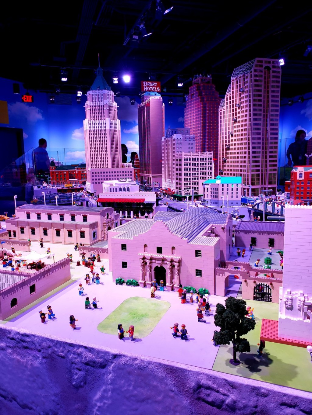 Everything is Awesome A Guide to LEGOLAND® Discovery Center San Antonio